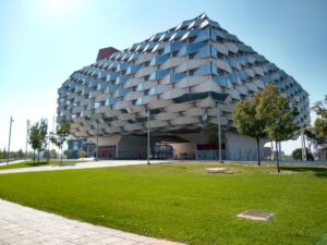 Alojamiento Zaragoza centro con parking: escapada rural de primavera entre pueblos de Aragón y casco histórico