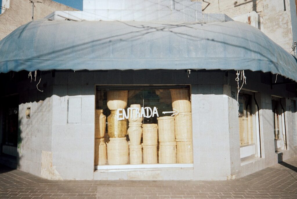 Comercios en El Tubo de Zaragoza: sus tiendas, horarios y rincones que merecen una parada