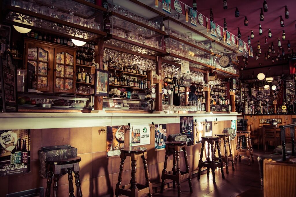 Where to Stay in Zaragoza Old Town in Summer 2026 for Tapas, El Tubo and the 12 August Eclipse
